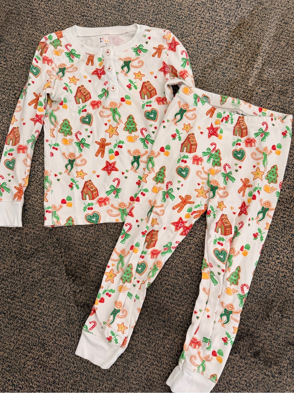 Roller Rabbit Kids Holiday Gingerbread Pajama Set - White with Red, Green & Gold